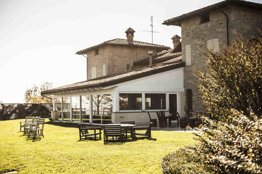 Azienda Agrituristica Alcastle Montabone Екстериор снимка