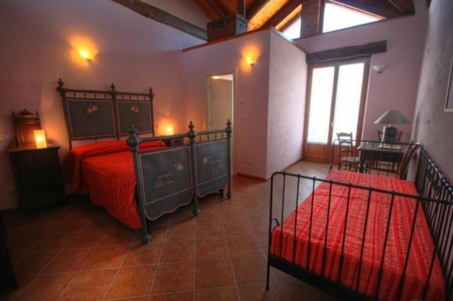 Azienda Agrituristica Alcastle Montabone Стая снимка
